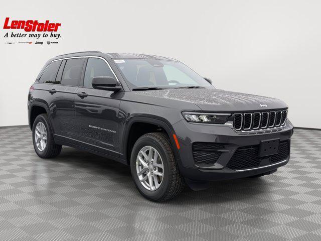 new 2025 Jeep Grand Cherokee car, priced at $35,927