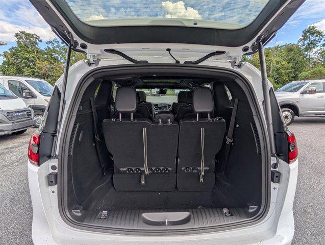 new 2026 Chrysler Pacifica car, priced at $36,948