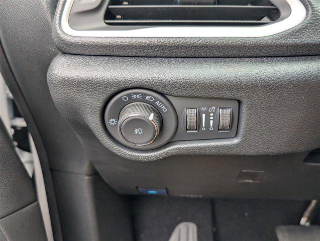 new 2026 Chrysler Pacifica car, priced at $36,948