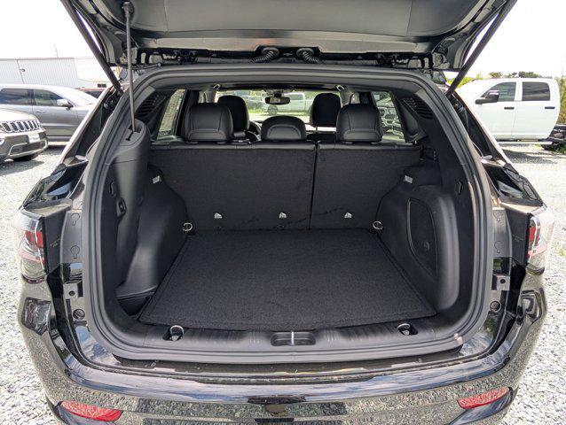new 2025 Jeep Compass car, priced at $35,812