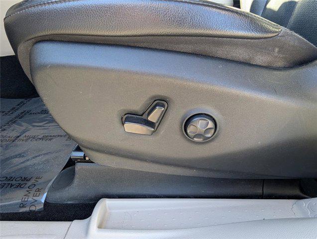 used 2022 Chrysler Pacifica car, priced at $20,000