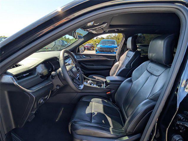 used 2023 Jeep Grand Cherokee car, priced at $37,000