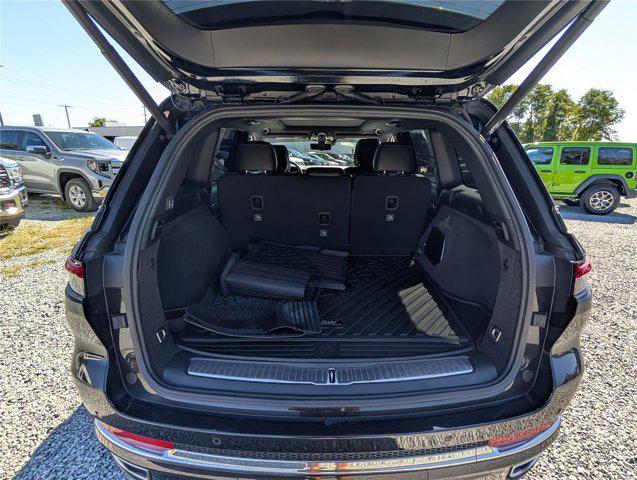 used 2023 Jeep Grand Cherokee car, priced at $37,000