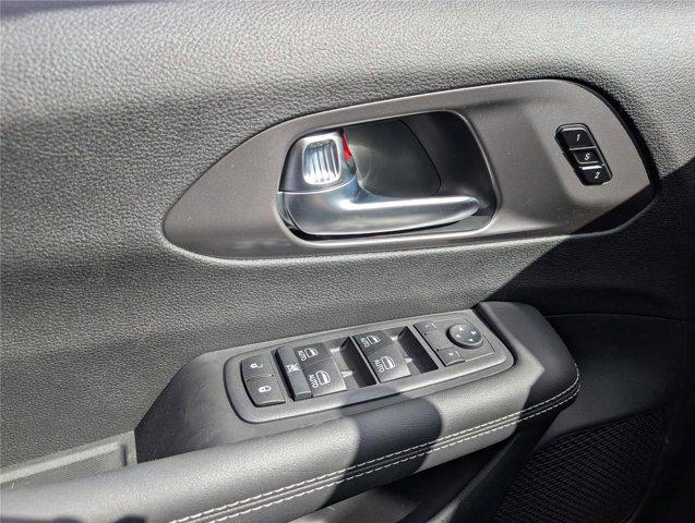 new 2026 Chrysler Pacifica car, priced at $36,687