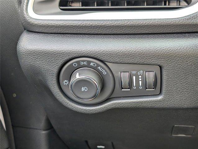 new 2026 Chrysler Pacifica car, priced at $36,687