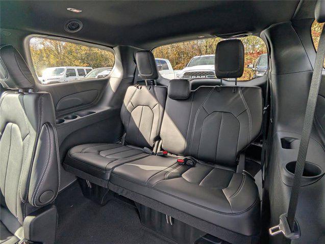 new 2026 Chrysler Pacifica car, priced at $36,687