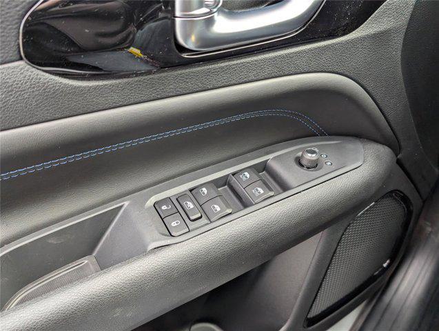 new 2026 Jeep Compass car, priced at $30,017