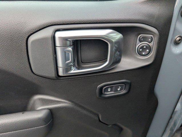 new 2025 Jeep Wrangler car, priced at $46,863