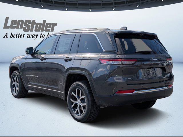 new 2025 Jeep Grand Cherokee car, priced at $42,070