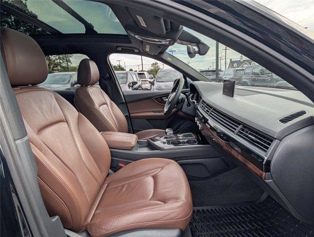 used 2017 Audi Q7 car, priced at $15,500