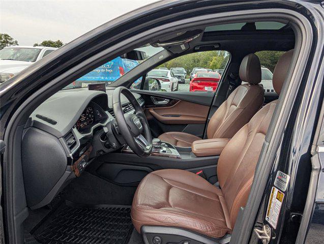 used 2017 Audi Q7 car, priced at $15,500