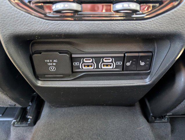 new 2025 Jeep Grand Cherokee car, priced at $41,798