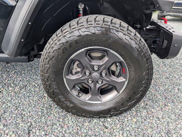 used 2022 Jeep Gladiator car, priced at $41,500