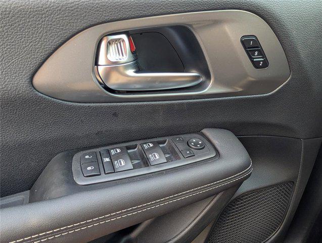 new 2026 Chrysler Pacifica car, priced at $36,106