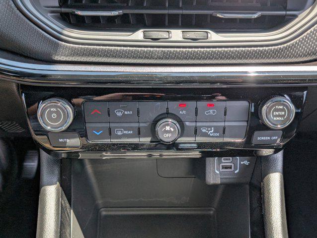 new 2025 Jeep Compass car, priced at $25,390