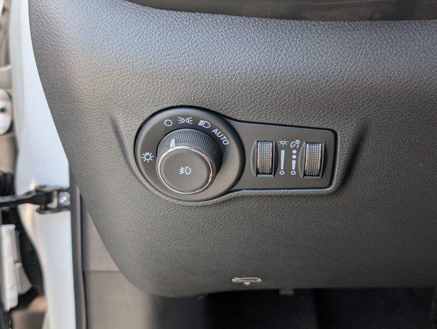new 2025 Jeep Compass car, priced at $25,390