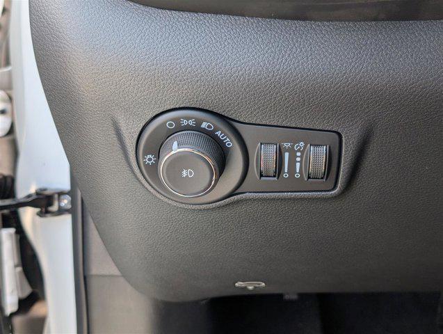 new 2025 Jeep Compass car, priced at $25,187