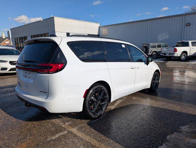 new 2025 Chrysler Pacifica car, priced at $48,735