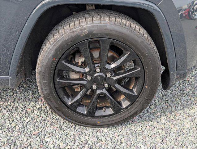 used 2018 Jeep Grand Cherokee car, priced at $17,500