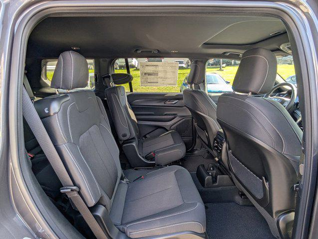 new 2025 Jeep Grand Cherokee L car, priced at $37,515