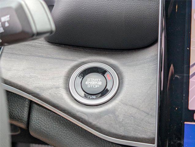 new 2025 Jeep Grand Cherokee L car, priced at $37,702