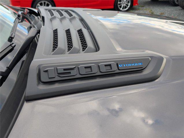 new 2025 Ram 1500 car, priced at $39,701