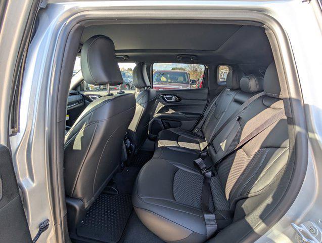 new 2025 Jeep Compass car, priced at $31,662