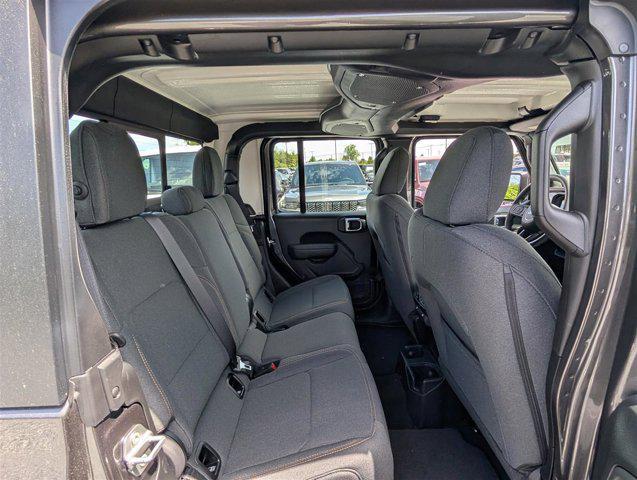 new 2025 Jeep Gladiator car, priced at $36,012