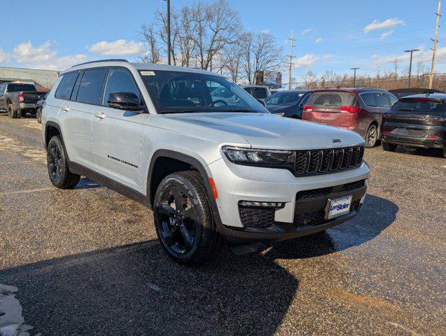 new 2025 Jeep Grand Cherokee L car, priced at $50,112