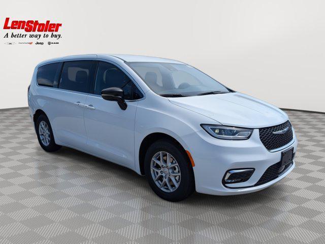 new 2026 Chrysler Pacifica car, priced at $38,466