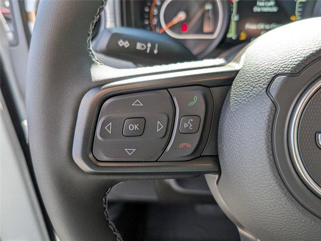 new 2025 Jeep Gladiator car, priced at $37,736