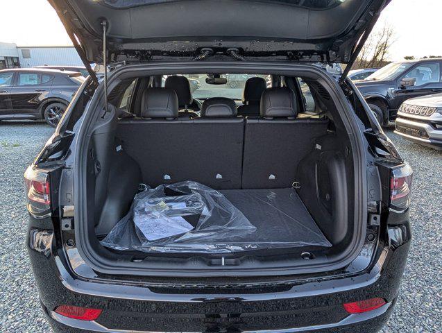 new 2025 Jeep Compass car, priced at $32,959