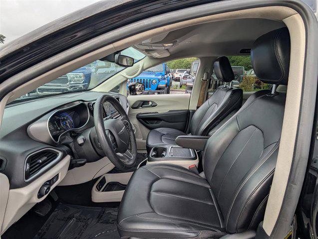 used 2024 Chrysler Pacifica car, priced at $25,500