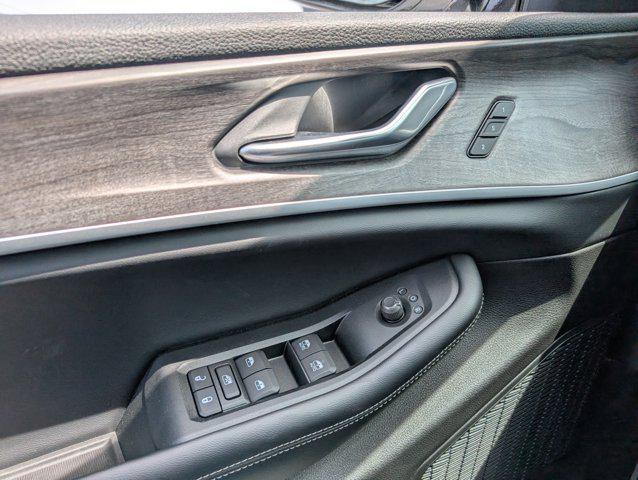 new 2025 Jeep Grand Cherokee L car, priced at $45,152
