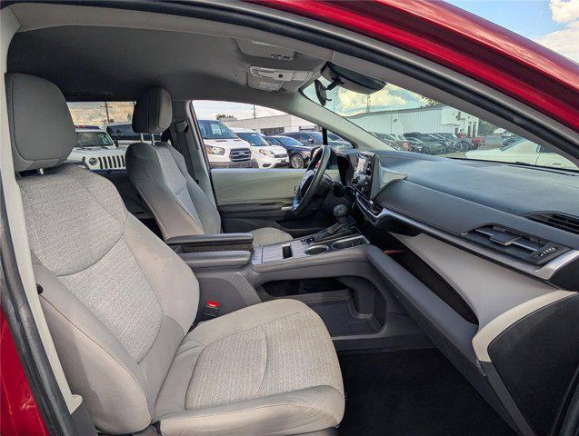 used 2024 Toyota Sienna car, priced at $39,500