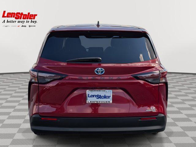 used 2024 Toyota Sienna car, priced at $39,500
