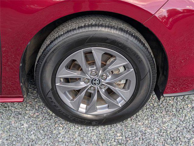 used 2024 Toyota Sienna car, priced at $39,500