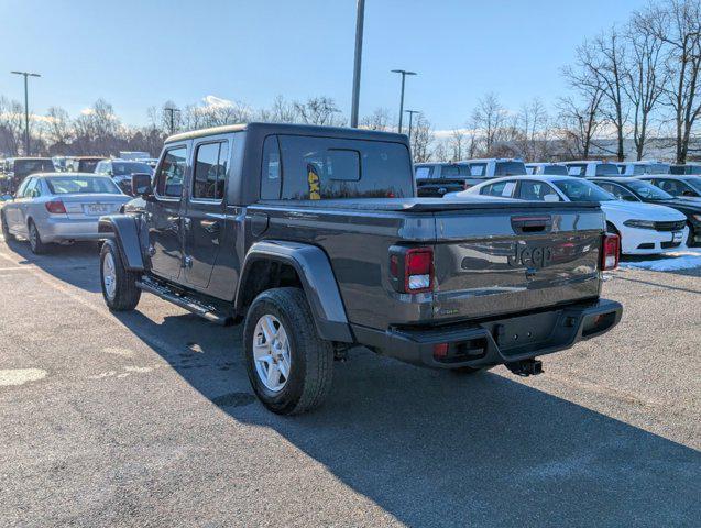 used 2022 Jeep Gladiator car, priced at $32,000