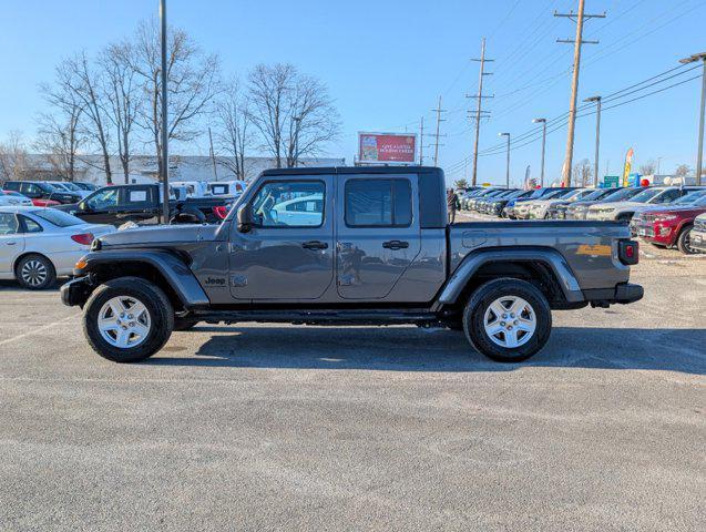 used 2022 Jeep Gladiator car, priced at $32,000