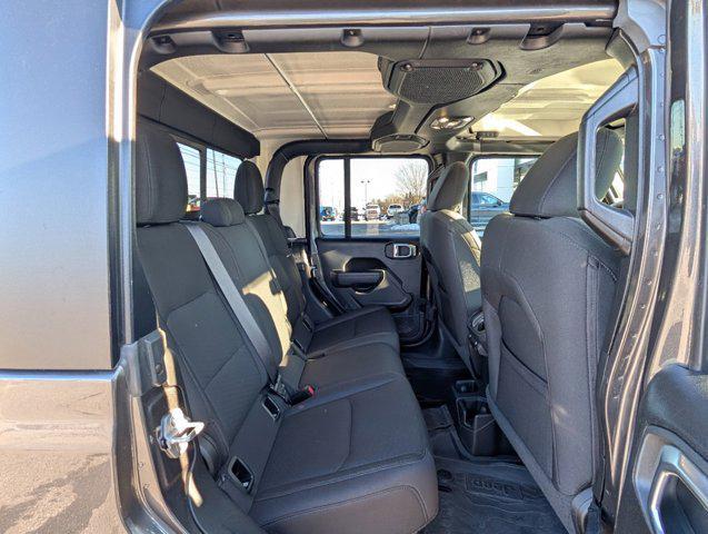 used 2022 Jeep Gladiator car, priced at $32,000