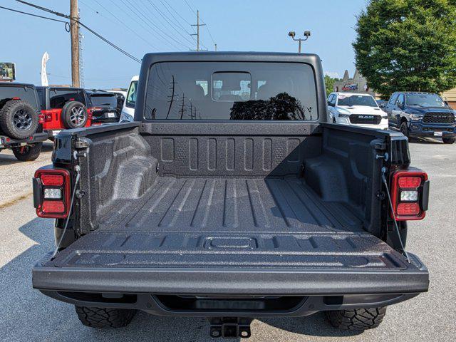 new 2024 Jeep Gladiator car, priced at $59,746