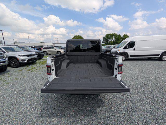 used 2022 Jeep Gladiator car, priced at $32,200