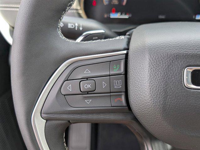 new 2025 Jeep Grand Cherokee car, priced at $35,031