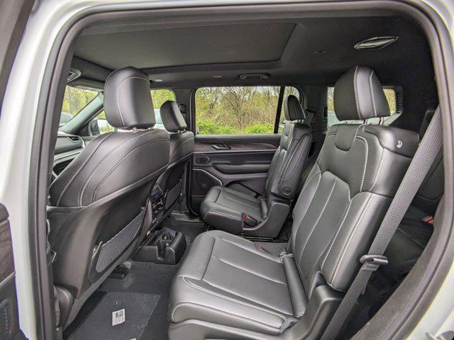 new 2024 Jeep Grand Cherokee L car, priced at $51,107