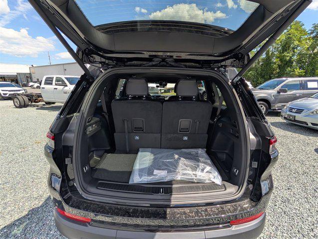 new 2025 Jeep Grand Cherokee L car, priced at $37,593