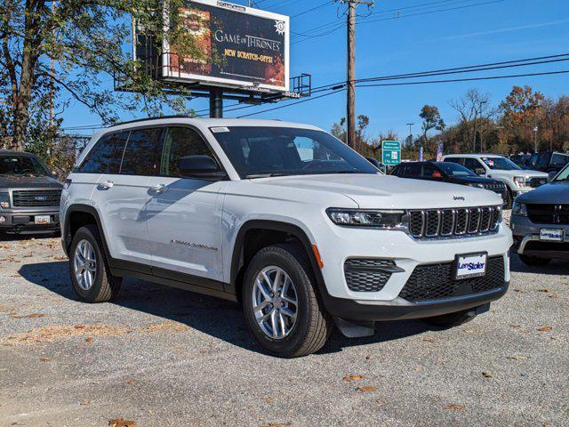 new 2025 Jeep Grand Cherokee car, priced at $38,370