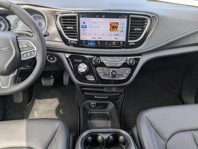 new 2026 Chrysler Pacifica car, priced at $39,448
