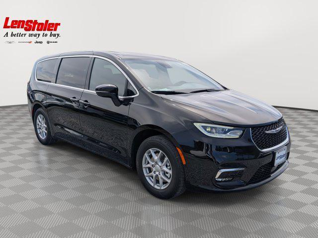 new 2026 Chrysler Pacifica car, priced at $39,448