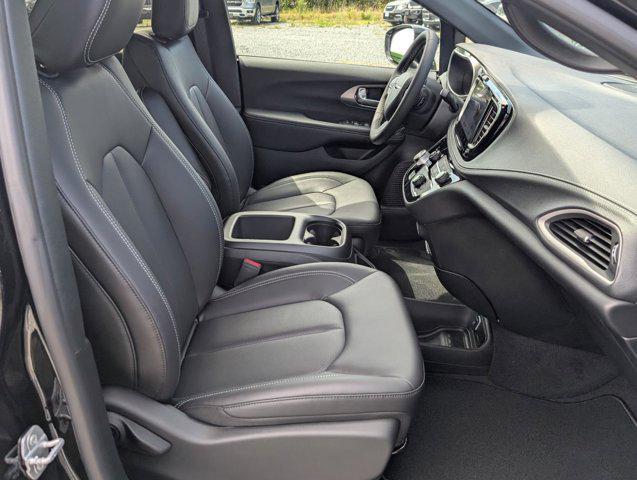 new 2026 Chrysler Pacifica car, priced at $39,448