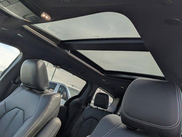 new 2026 Chrysler Pacifica car, priced at $39,448